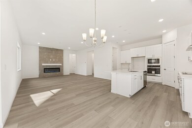 341 N 55th St unit 30, Mount Vernon, WA 98273 - photo 2