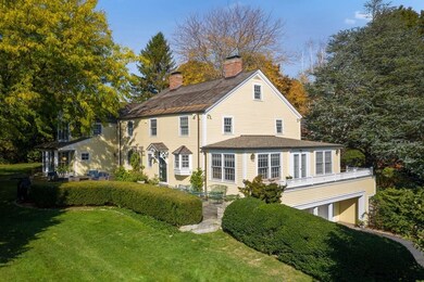 151 Oakland St, Wellesley Hills, MA 02481 - photo 2