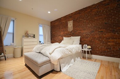1203 Beacon St unit 2, Brookline, MA 02446 - photo 4