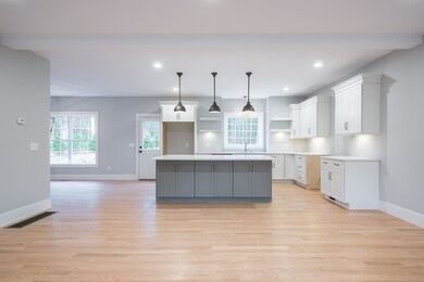 2 Timber Ridge Ln, Kingston, MA 02364 - photo 3