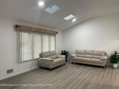 1617 3rd Ave, Toms River, NJ 08757 - photo 2