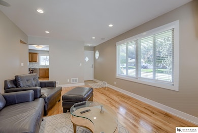 2425 S 47th St, Omaha, NE 68106 - photo 3