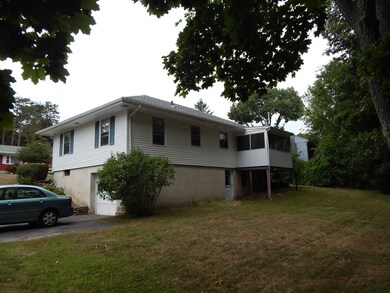 26 Stoneleigh Rd, Worcester, MA 01606 - photo 3