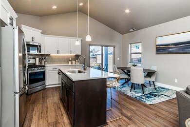 20579 Rolen Ave unit Lot 170, Bend, OR 97702 - photo 5