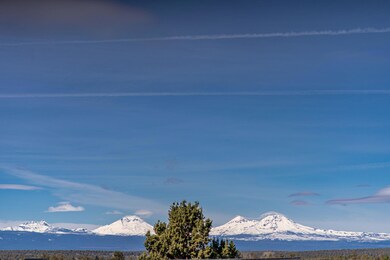 3530 SW 45th St, Redmond, OR 97756 - photo 2