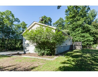 86 Woodruff St, Springfield, MA 01109 - photo 6