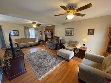 289 Brandon Dr, Bluefield, VA 24605 - photo 4