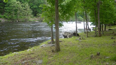 866 Pennsylvania 590, Lackawaxen, PA 18435 - photo 6