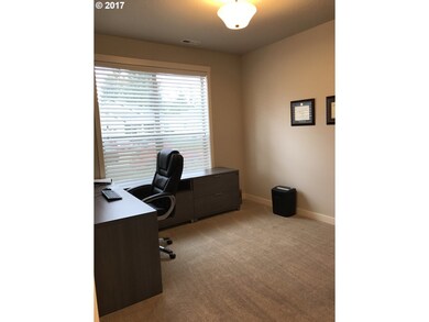 83 Grizzly Ave, Eugene, OR 97404 - photo 6