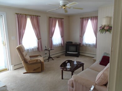 30 Arbutus Rd, Worcester, MA 01606 - photo 5