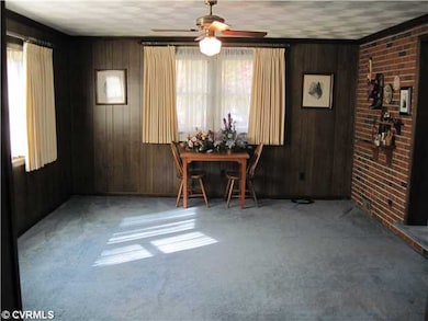 Den/Family/Great Room