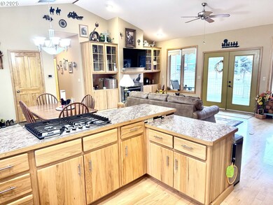 15843 Hunt Mountain Ln, Bakercity, OR 97814 - photo 7