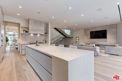 Kitchen/Family Room