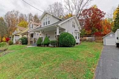 46 N Lake Ave, Troy, NY 12180 - photo 4