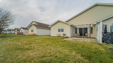 1703 Aspen Dr, Crown Point, IN 46307 - photo 4