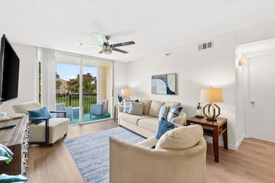 127 Yacht Club Way unit 206, Hypoluxo, FL 33462 - photo 3