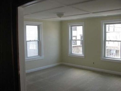 31 Lewis St, Haverhill, MA 01830 - photo 3