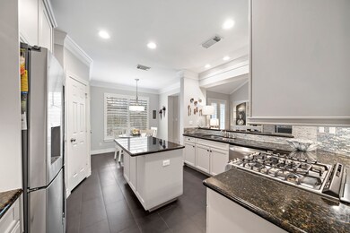 8418 N Hilshire Park Dr, Houston, TX 77055 - photo 7