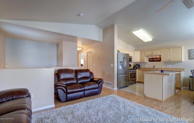 Dining / Living Room