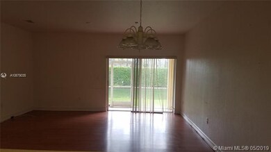 6584 Catalina Ln, Tamarac, FL 33321 - photo 4