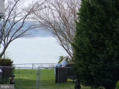 104 Riverview Cir, Colonial Beach, VA 22443 - photo 7