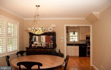 8611 Lynbrook Dr, Bethesda, MD 20814 - photo 7