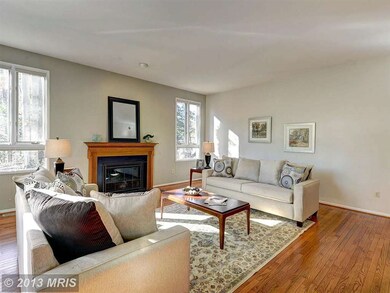 6829 Capri Place, Bethesda, MD 20817 - photo 4