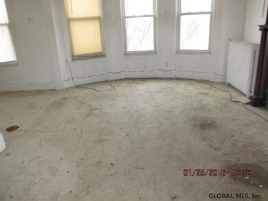 220 Spruce St, Albany, NY 12210 - photo 3
