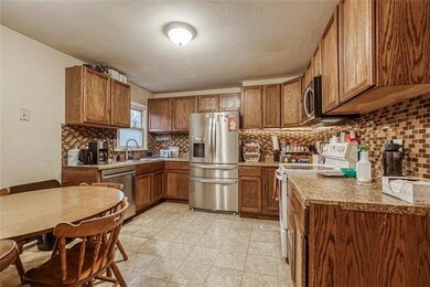 11500 W 70th St, Shawnee, KS 66203 - photo 6