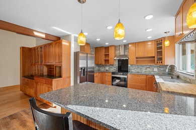 453 Route 101, Bedford, NH 03110 - photo 5