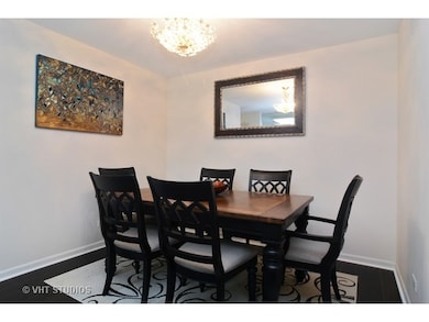 451 Town Place Cir unit 409W, Buffalo Grove, IL 60089 - photo 5