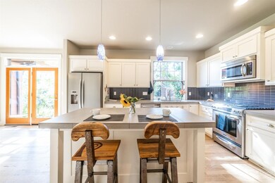 2409 NW Lolo Dr, Bend, OR 97701 - photo 5