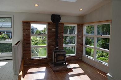 5 Coggeshall St, Warren, RI 02885 - photo 5