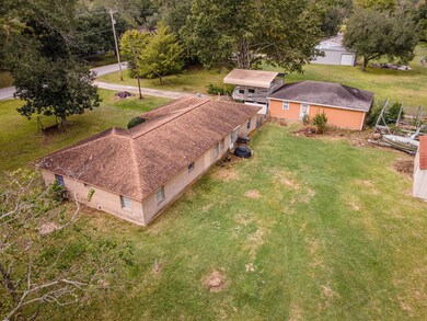 3180 County Road 145, Alvin, TX 77511 - photo 5