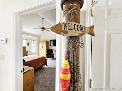 Entry Decor