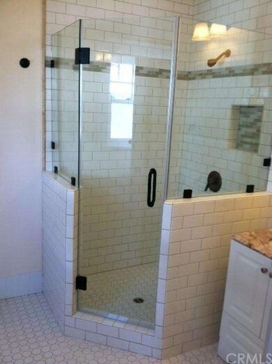 masters private bathroom