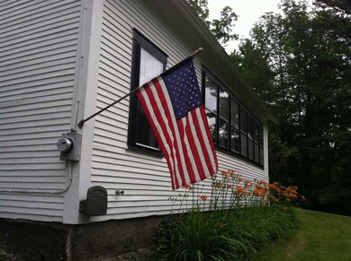 121 Howe Hill Rd, Pomfret, VT 05068 - photo 2