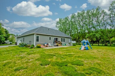 72 Elizabeth St, Feeding Hills, MA 01030 - photo 6