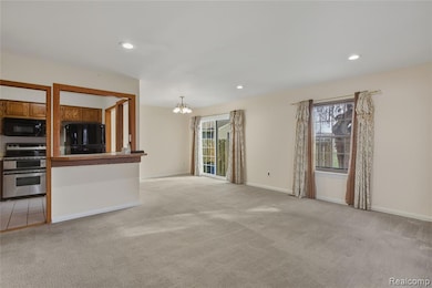 24532 Greenhill Rd unit 26, Warren, MI 48091 - photo 6