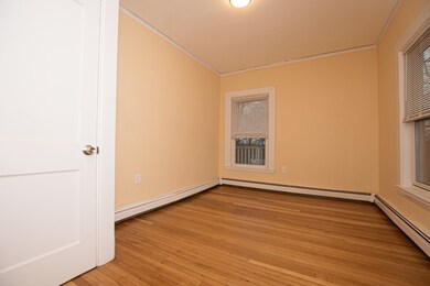 349 Crescent St unit 2, Waltham, MA 02453 - photo 5