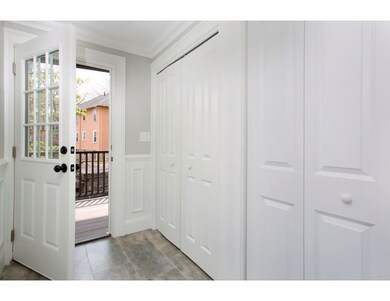 104 Walnut St unit 3, Brookline, MA 02445 - photo 4
