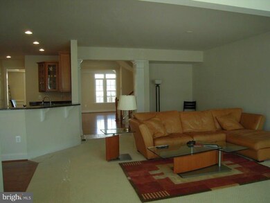 25078 Balcombe Terrace, Chantilly, VA 20152 - photo 7