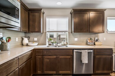 2446 SW Newberry Loop, Redmond, OR 97756 - photo 6