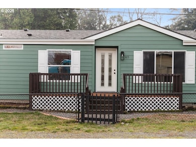 365 SW 7th Ave, Mill City, OR 97360 - photo 2