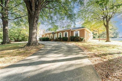 3503 Kittery Ct, Winston Salem, NC 27104 - photo 2