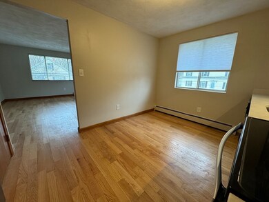 34 John St unit 5, Waltham, MA 02453 - photo 4