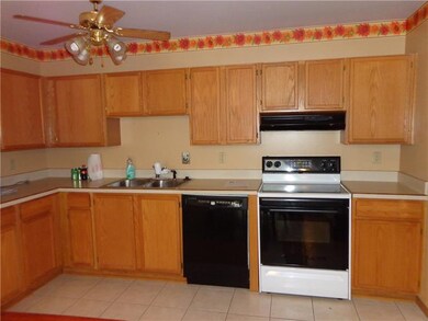 Kitchen, includes electric stove, dishwasher, garb