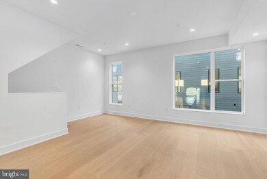 635 N 7th St unit H4B, Philadelphia, PA 19123 - photo 3