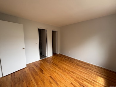 17 Ferris Ave unit 21, Norwalk, CT 06854 - photo 6