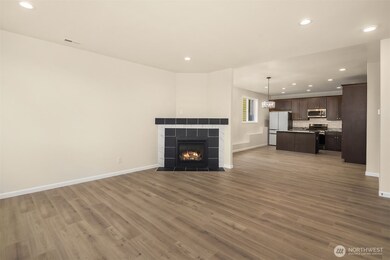 2117 SW 103rd Place, Seattle, WA 98146 - photo 7